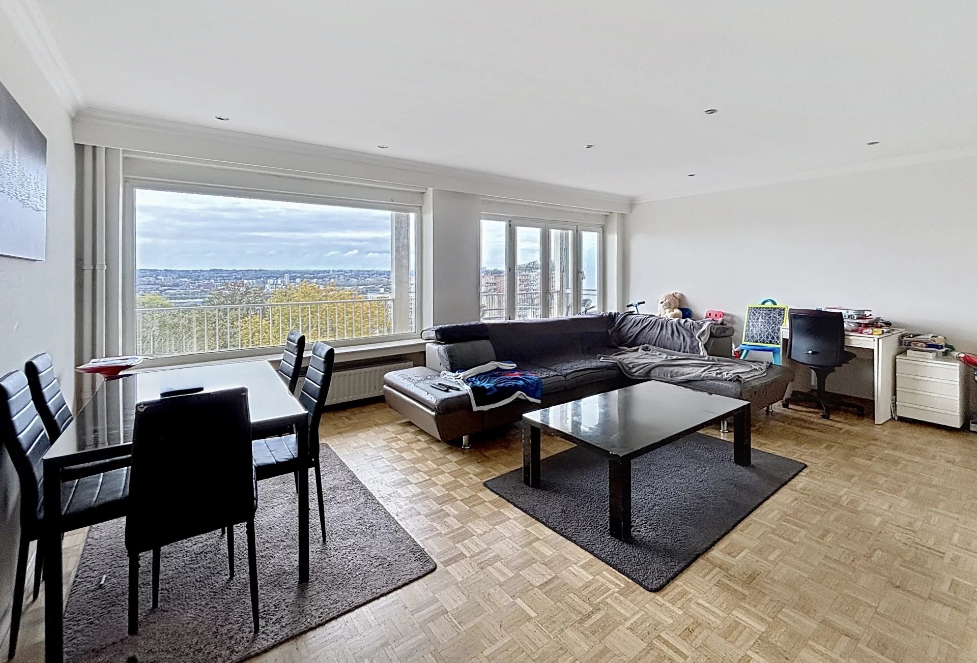 Barnes Brussels - Brabant 86422482