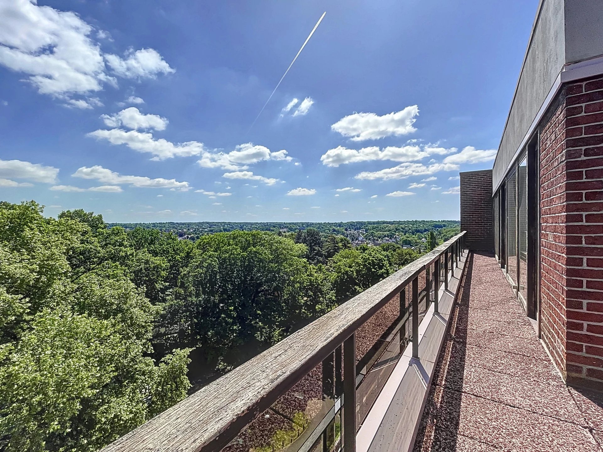 Uccle- Observatoire- Appartement lumineux à rénover