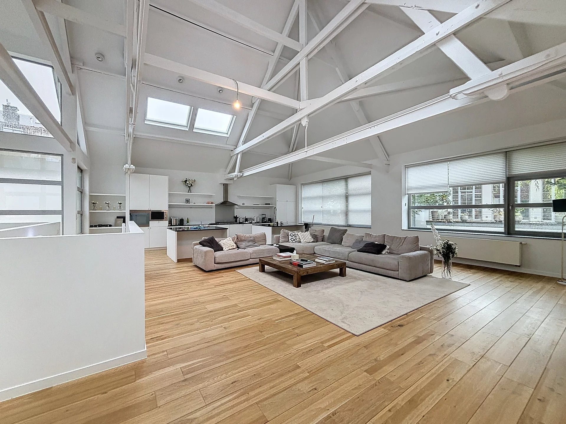 Barnes Brussels - Brabant 86648482