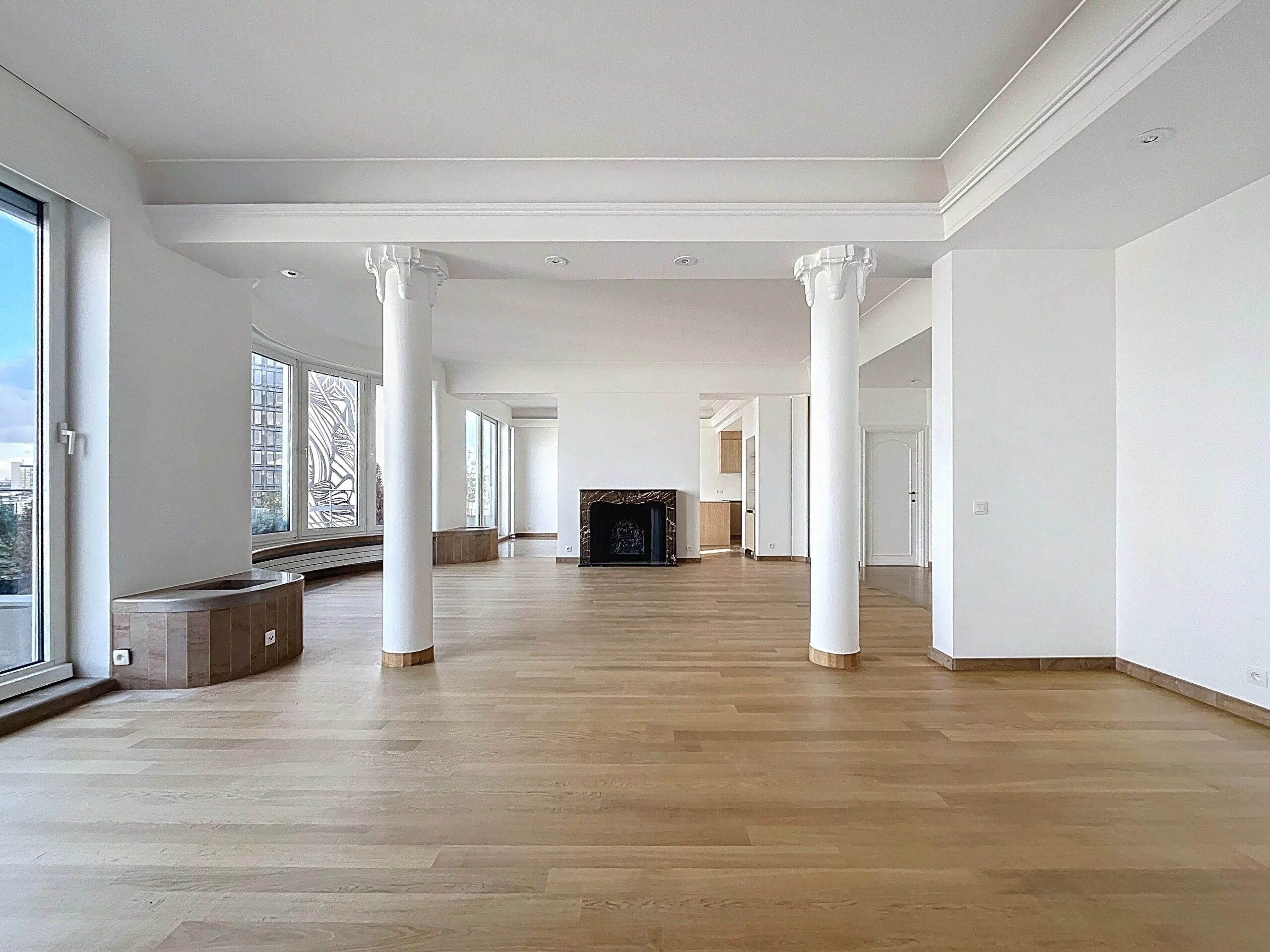 Barnes Brussels - Brabant 86749789