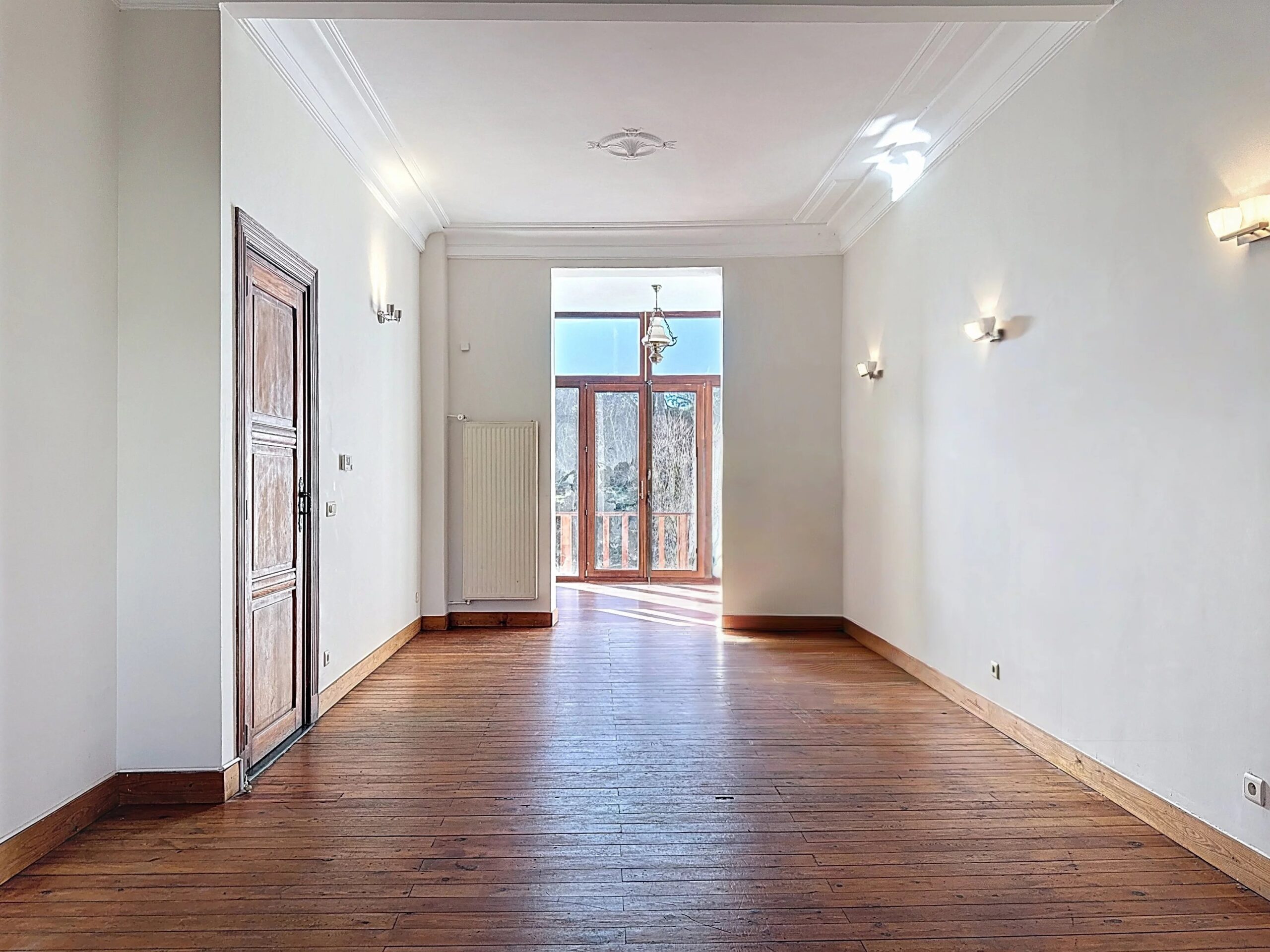 Barnes Brussels - Brabant 86748854