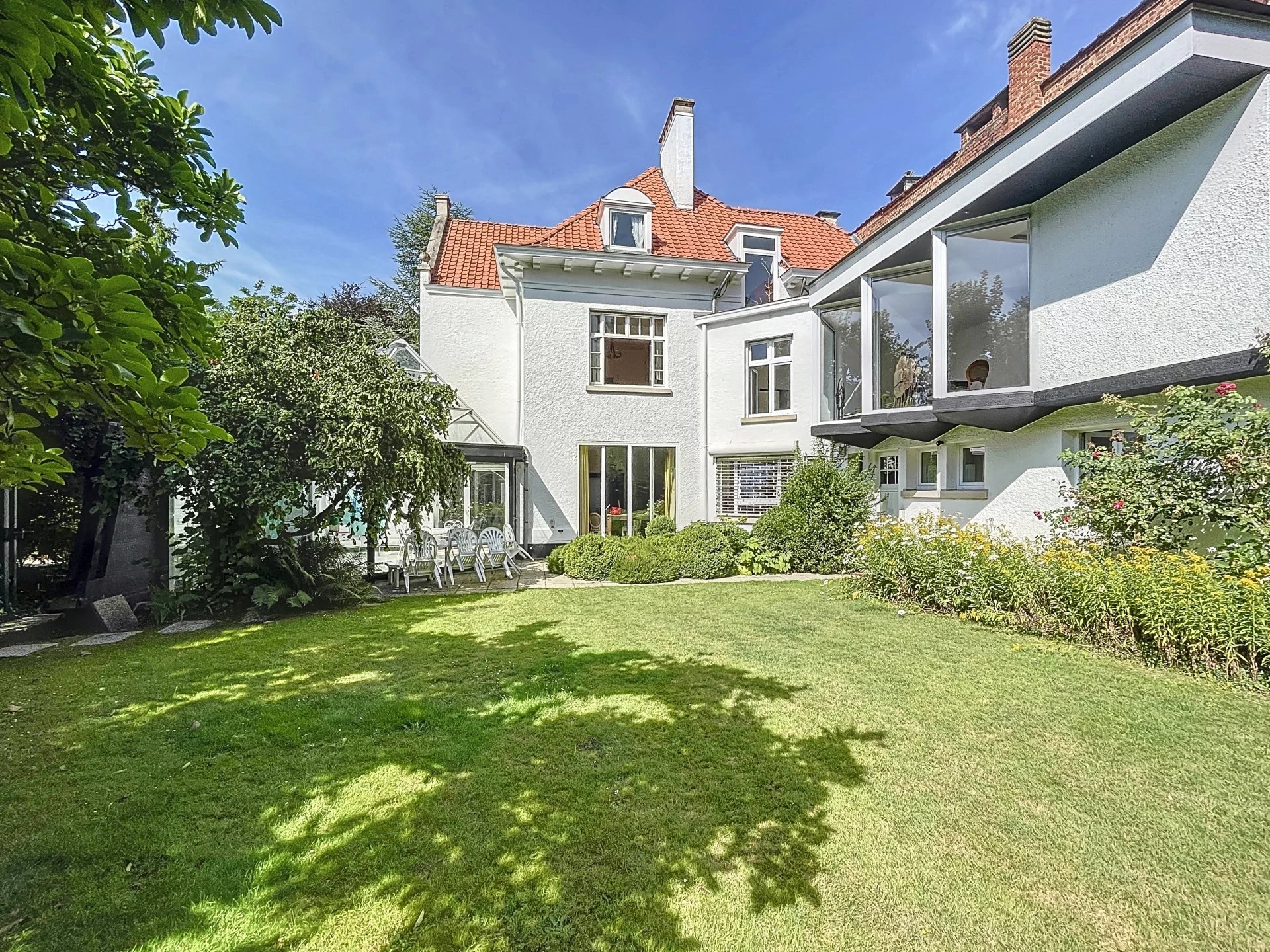 Barnes Brussels - Brabant 86875520