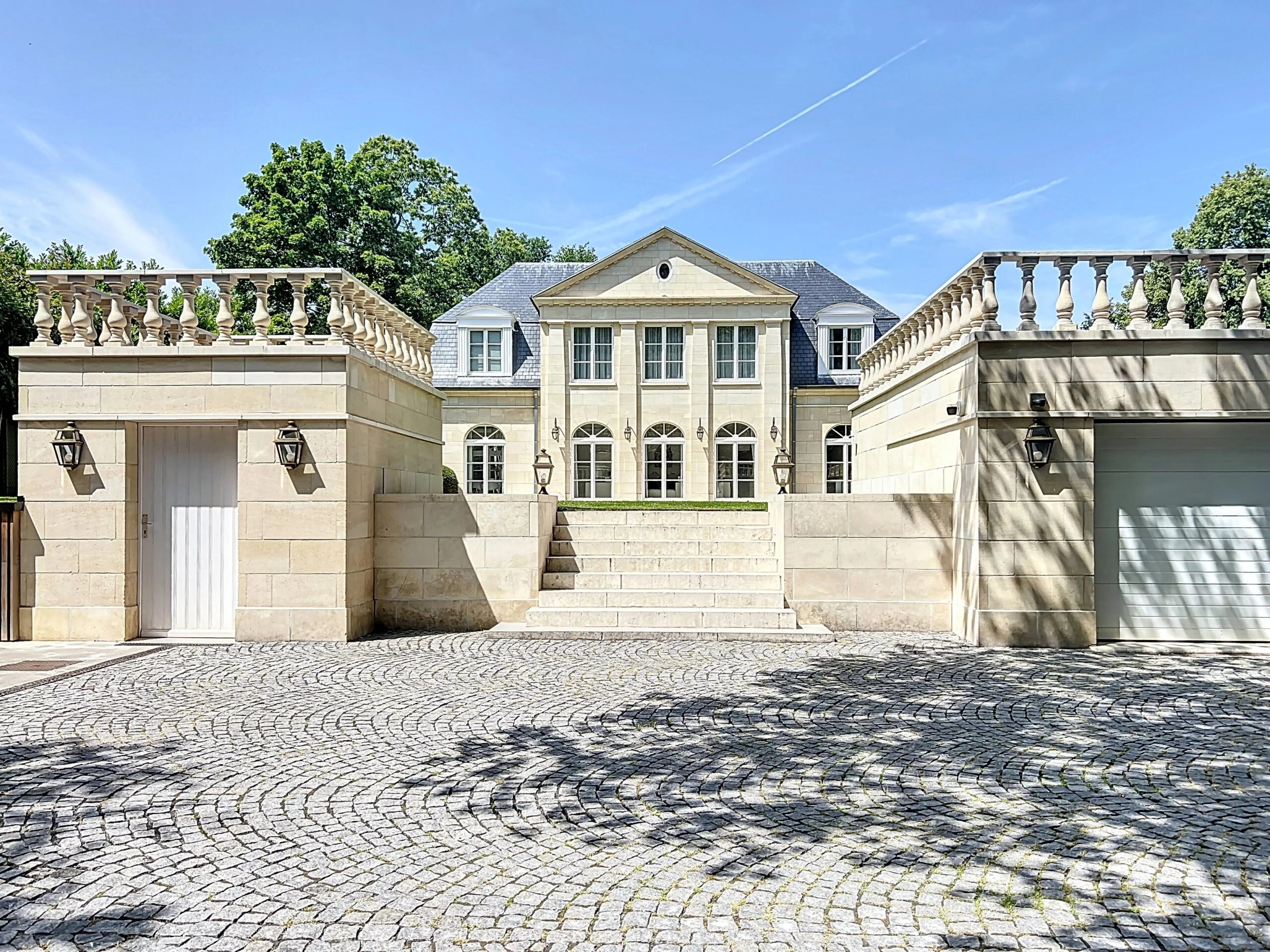 Barnes Brussels - Brabant 86901140