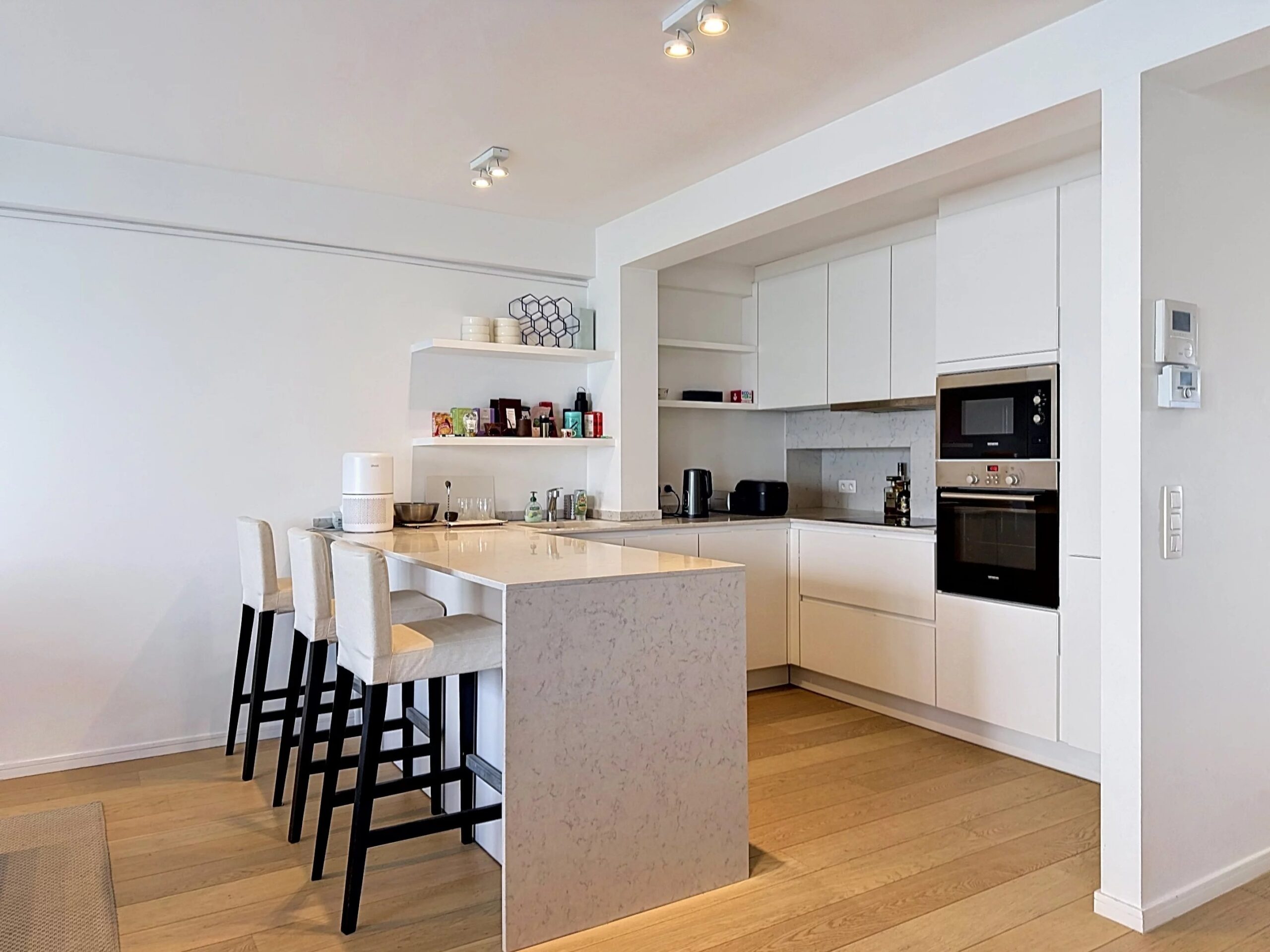 Barnes Brussels - Brabant 87014058