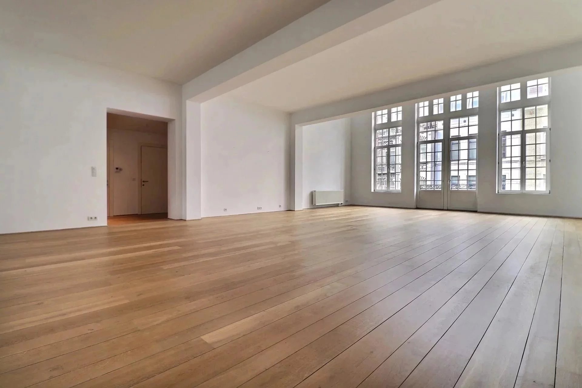 Barnes Brussels - Brabant 87032713