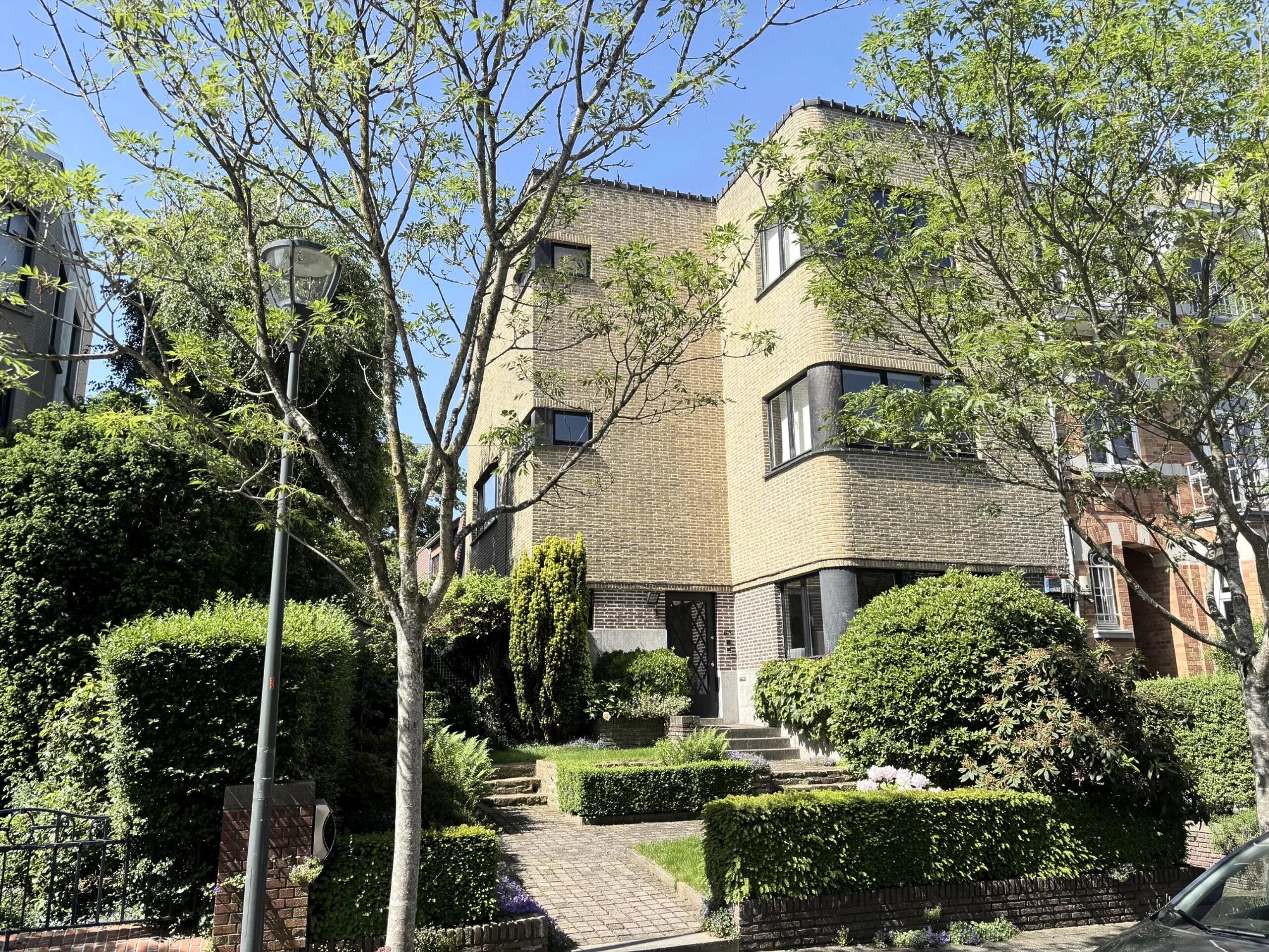Barnes Brussels - Brabant 87008335