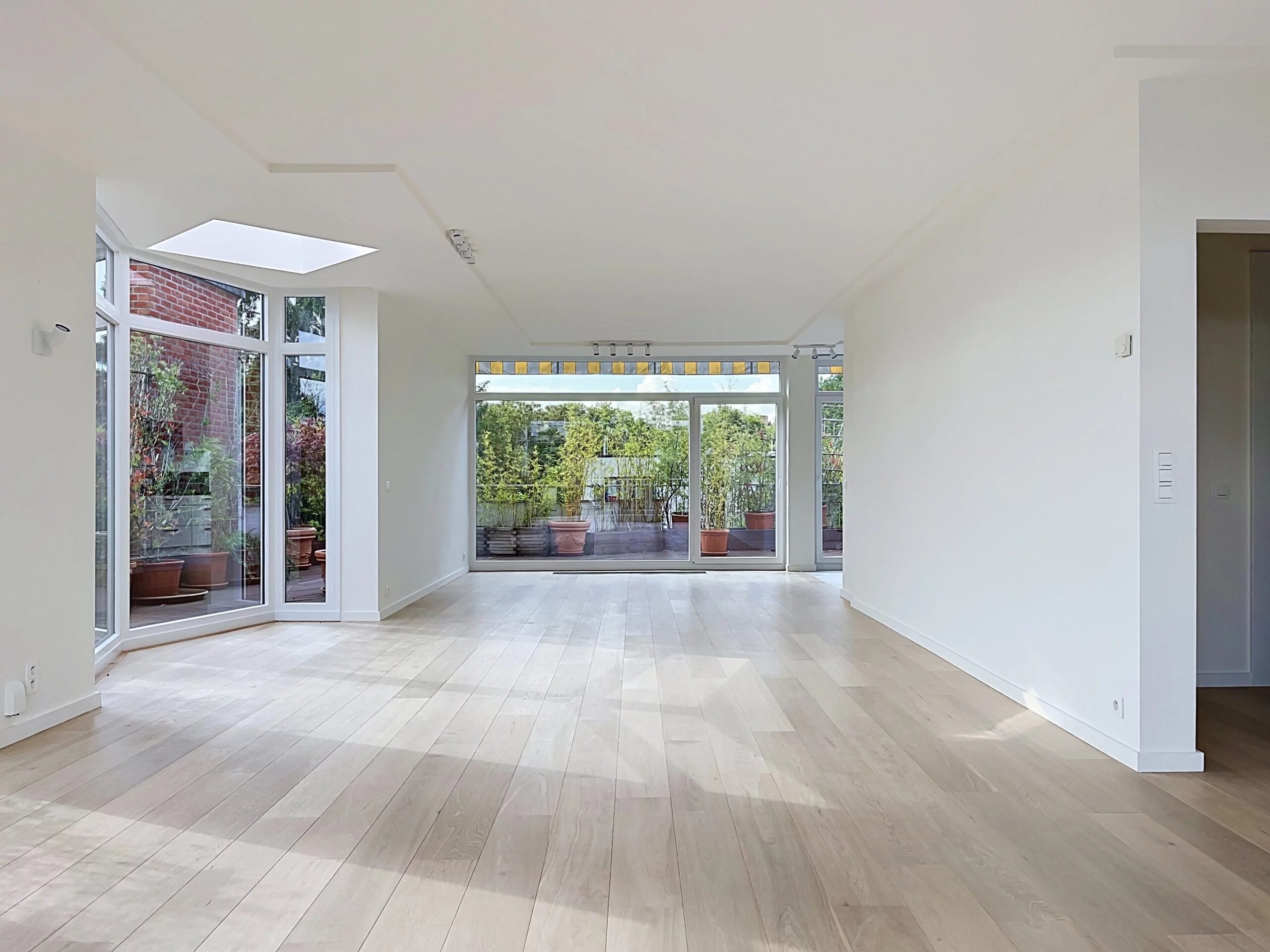 Barnes Brussels - Brabant 87106008