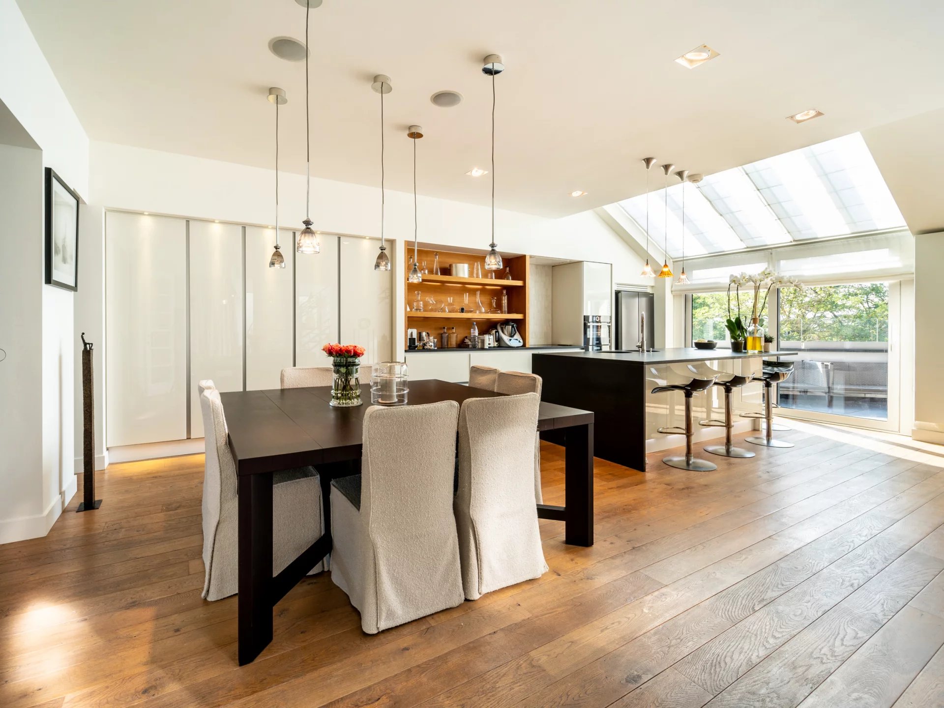 Ixelles - Penthouse 4 chambres 2 bureaux 1 parking