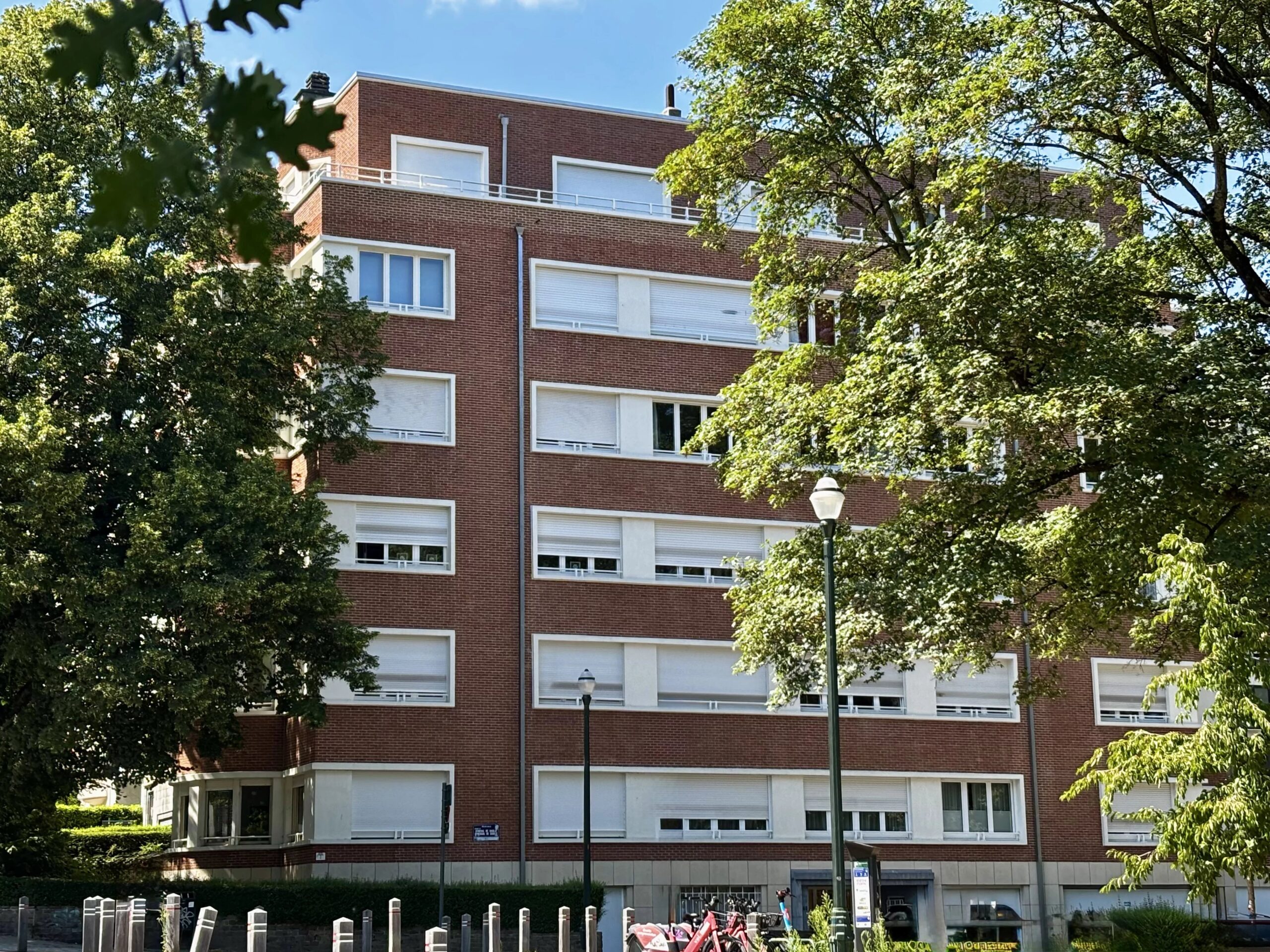 Barnes Brussels - Brabant 87196634