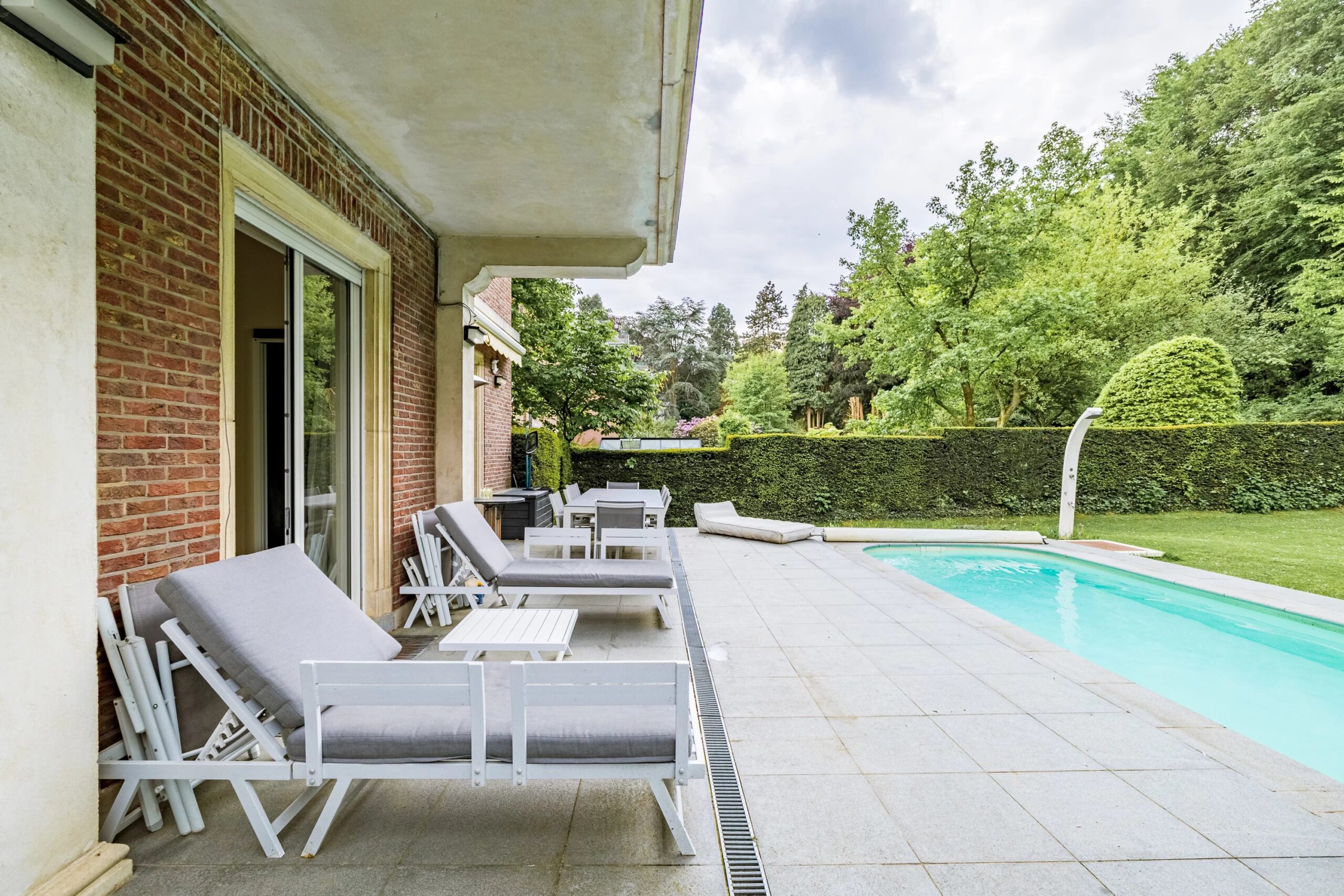 Barnes Brussels - Brabant 87220799
