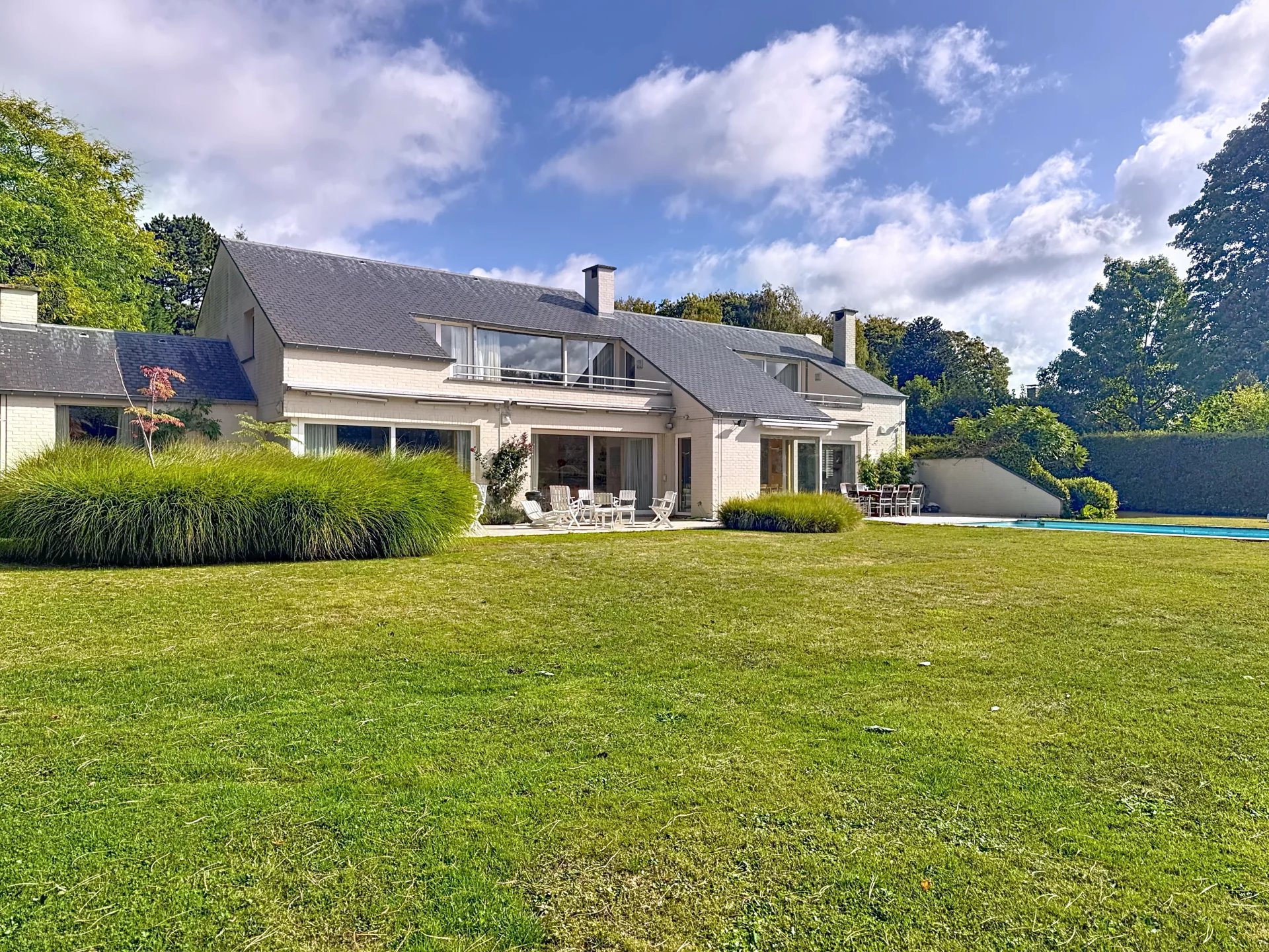 Rhode-Saint-Genèse, ancien golf, magnifique villa
