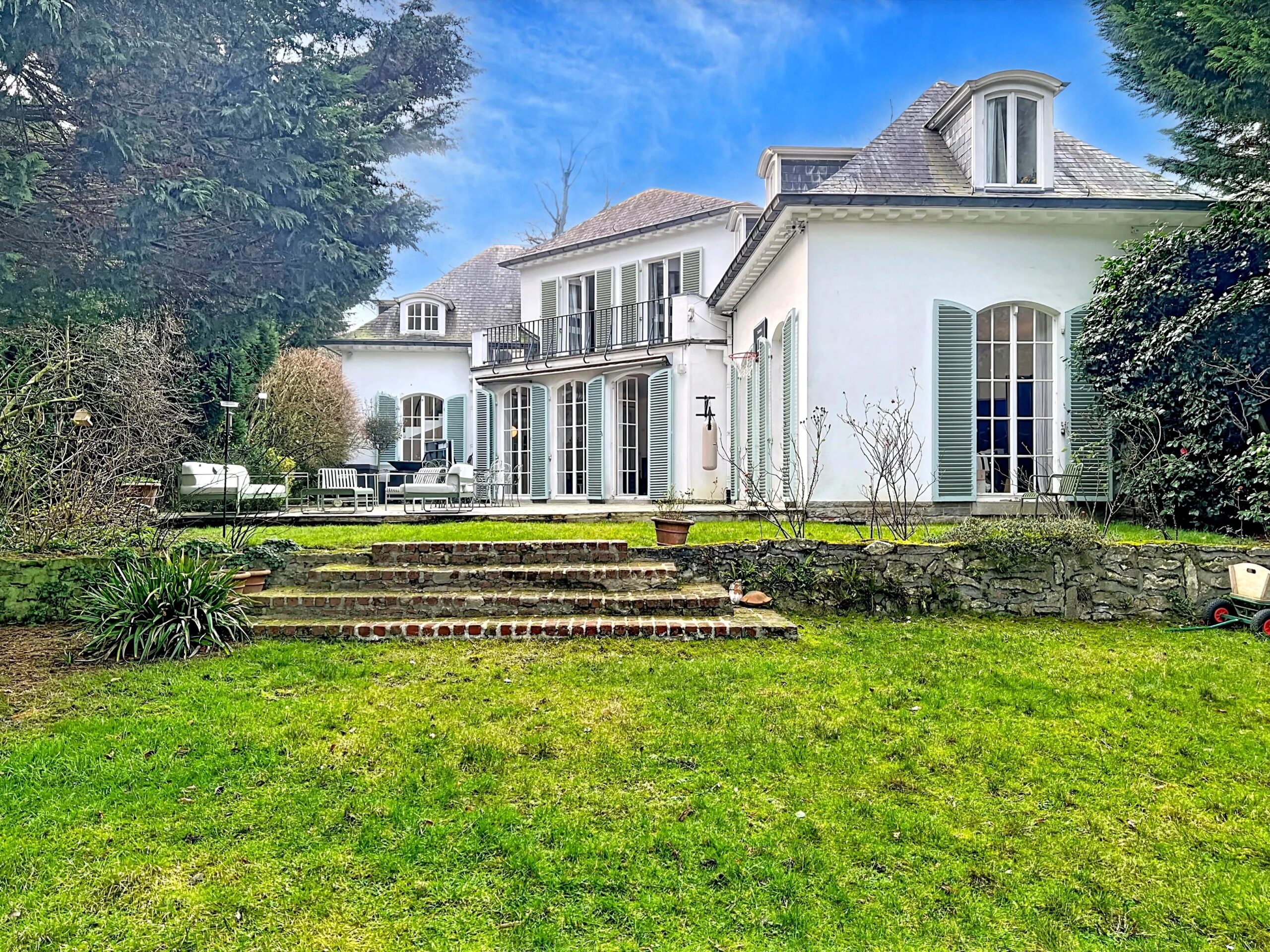 Barnes Brussels - Brabant 87337673